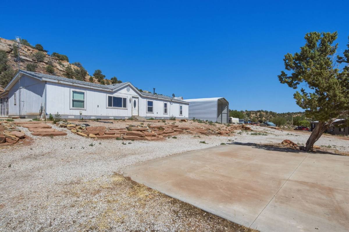 House for rent at 1958 Cartland Dr, Hurricane, UT 84737