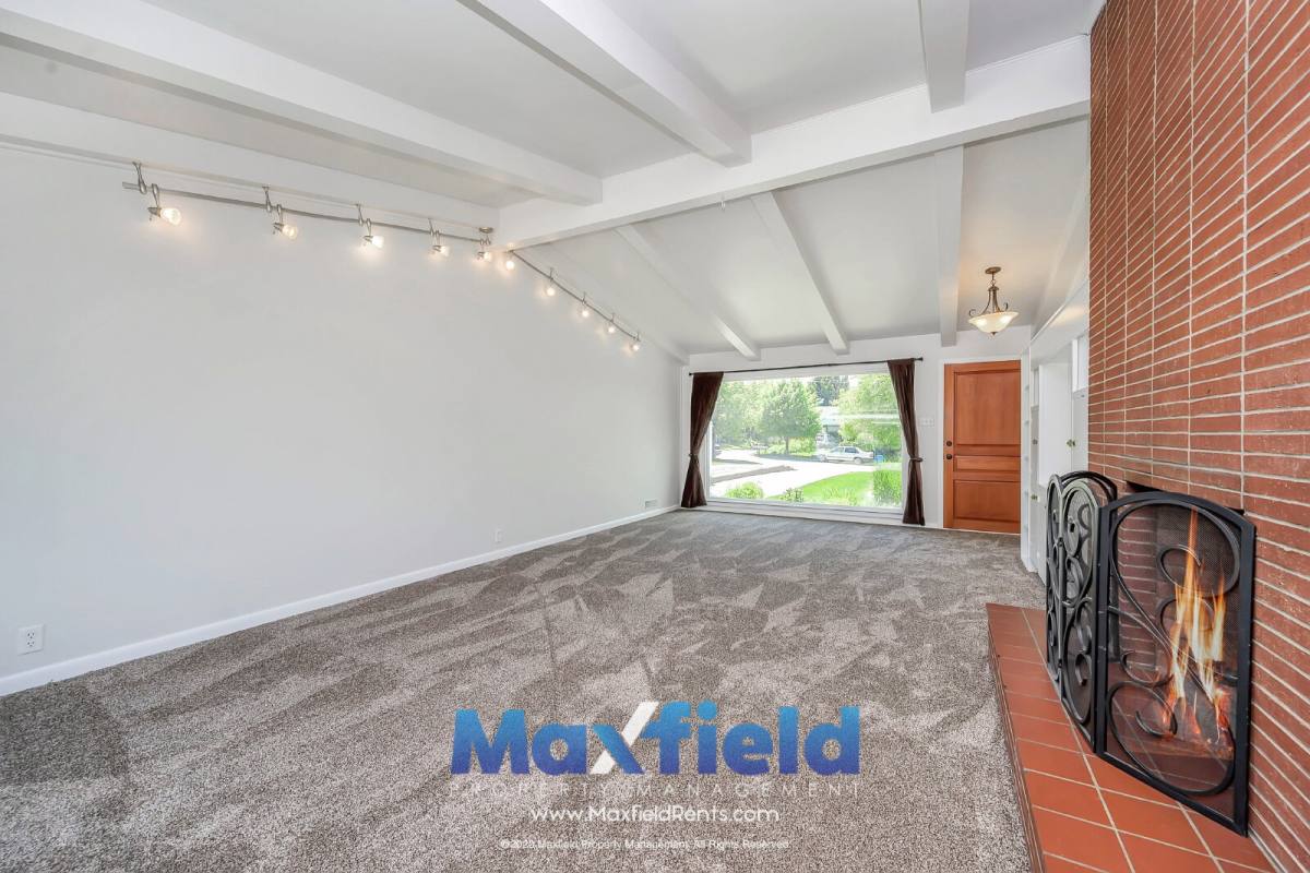 House for rent at 2139 E 1300 S, Salt Lake City, UT 84108