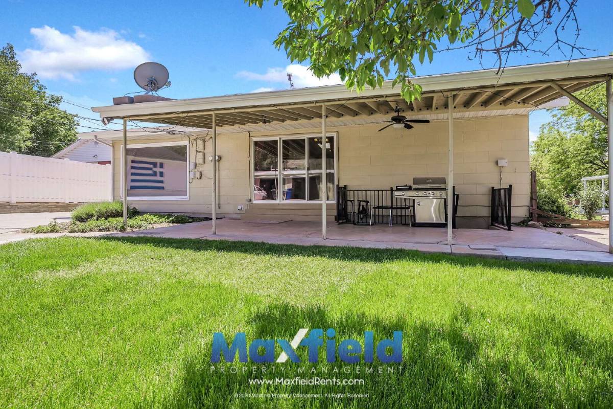 House for rent at 2139 E 1300 S, Salt Lake City, UT 84108