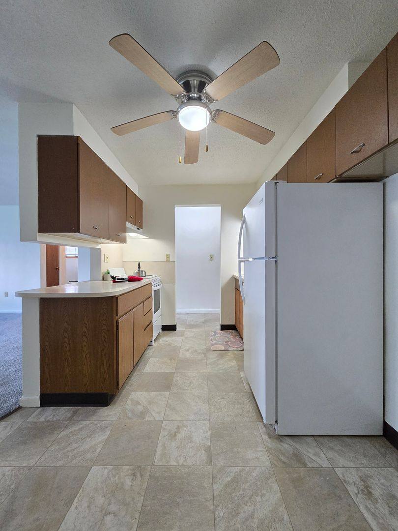 Apartment for rent at 502 13th St SE, Jamestown, ND 58401