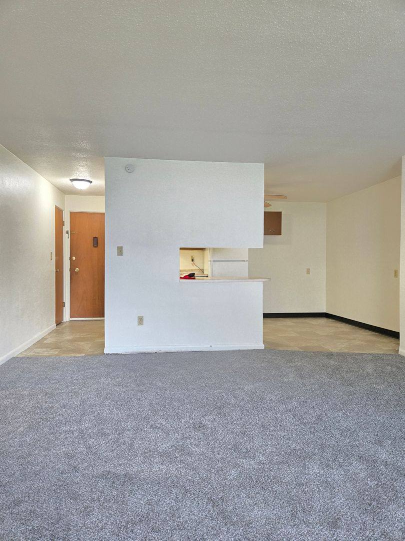 Apartment for rent at 502 13th St SE, Jamestown, ND 58401
