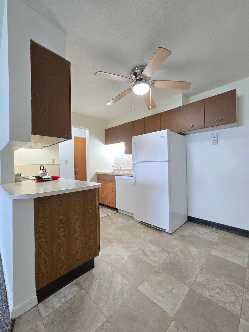 Apartment for rent at 502 13th St SE, Jamestown, ND 58401