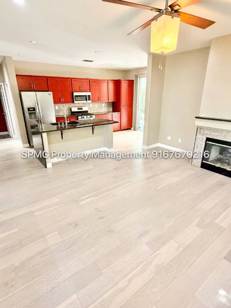 House for rent at 609 Granada Pass Dr, Roseville, CA 95678