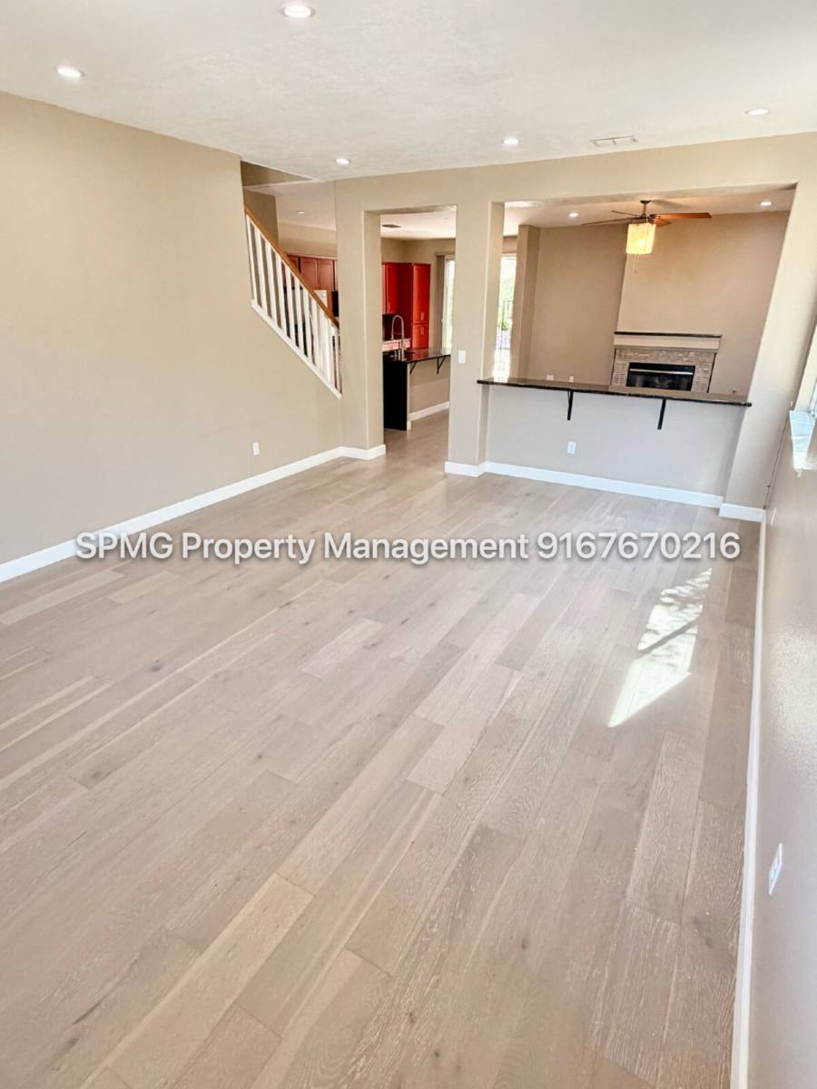 House for rent at 609 Granada Pass Dr, Roseville, CA 95678