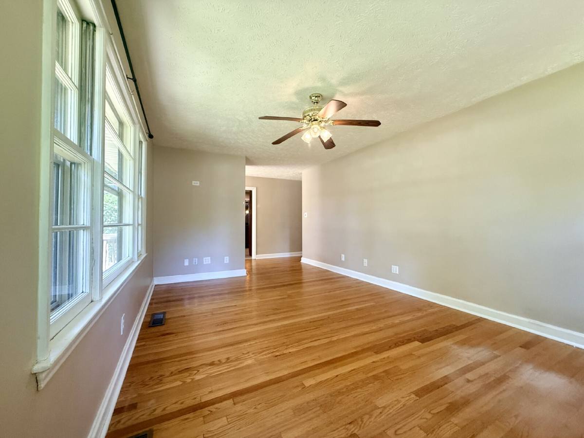 House for rent at 1914 Cherokee Dr, Fayetteville, NC 28303