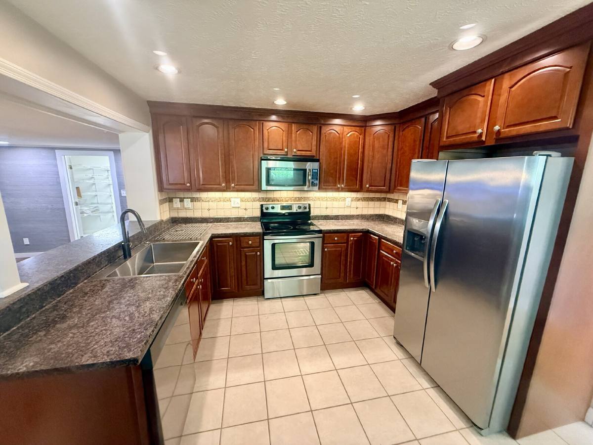 House for rent at 1914 Cherokee Dr, Fayetteville, NC 28303
