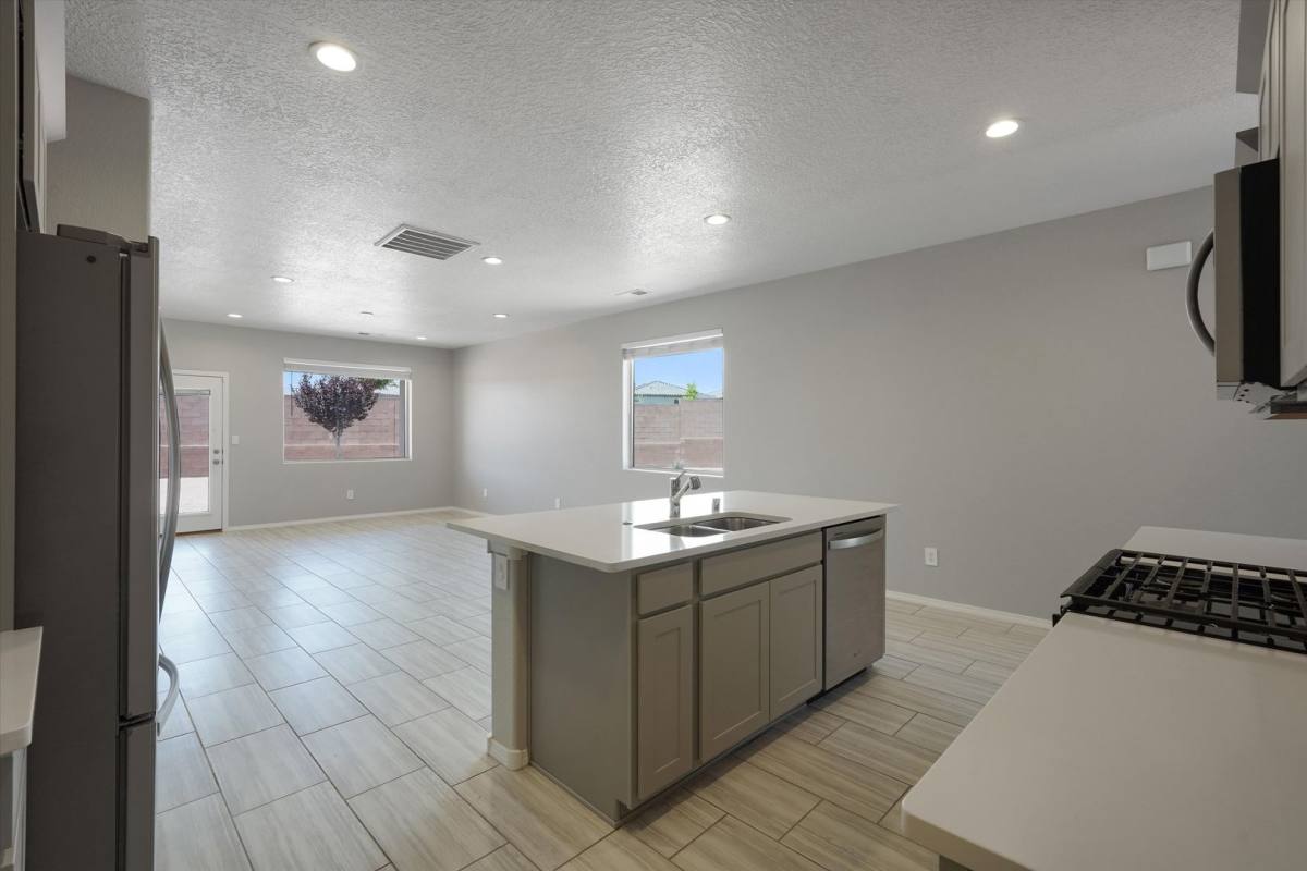 House for rent at 3205 Tazanita Loop SE, Rio Rancho, NM 87124