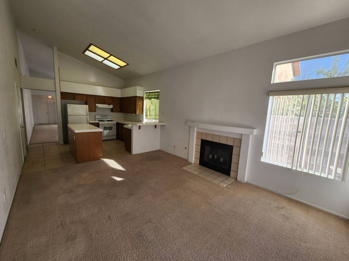 House for rent at 1917 Casa Verde Dr, North Las Vegas, NV 89031