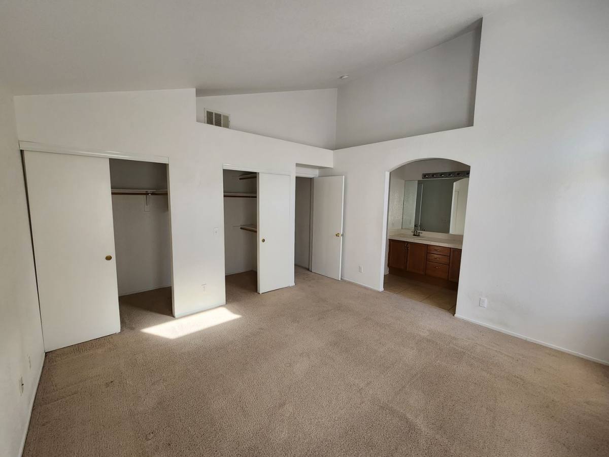 House for rent at 1917 Casa Verde Dr, North Las Vegas, NV 89031
