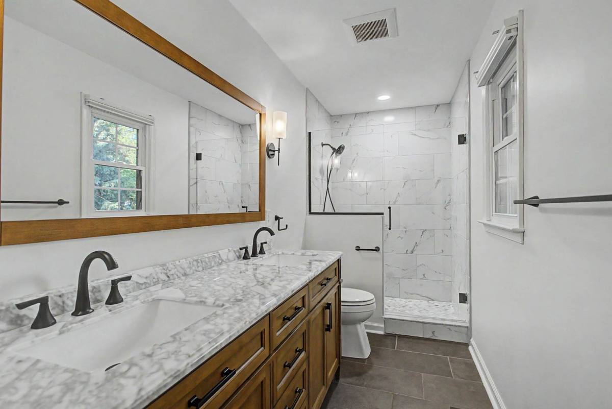House for rent at 128 Stone Lake Court, Yorktown, VA 23693