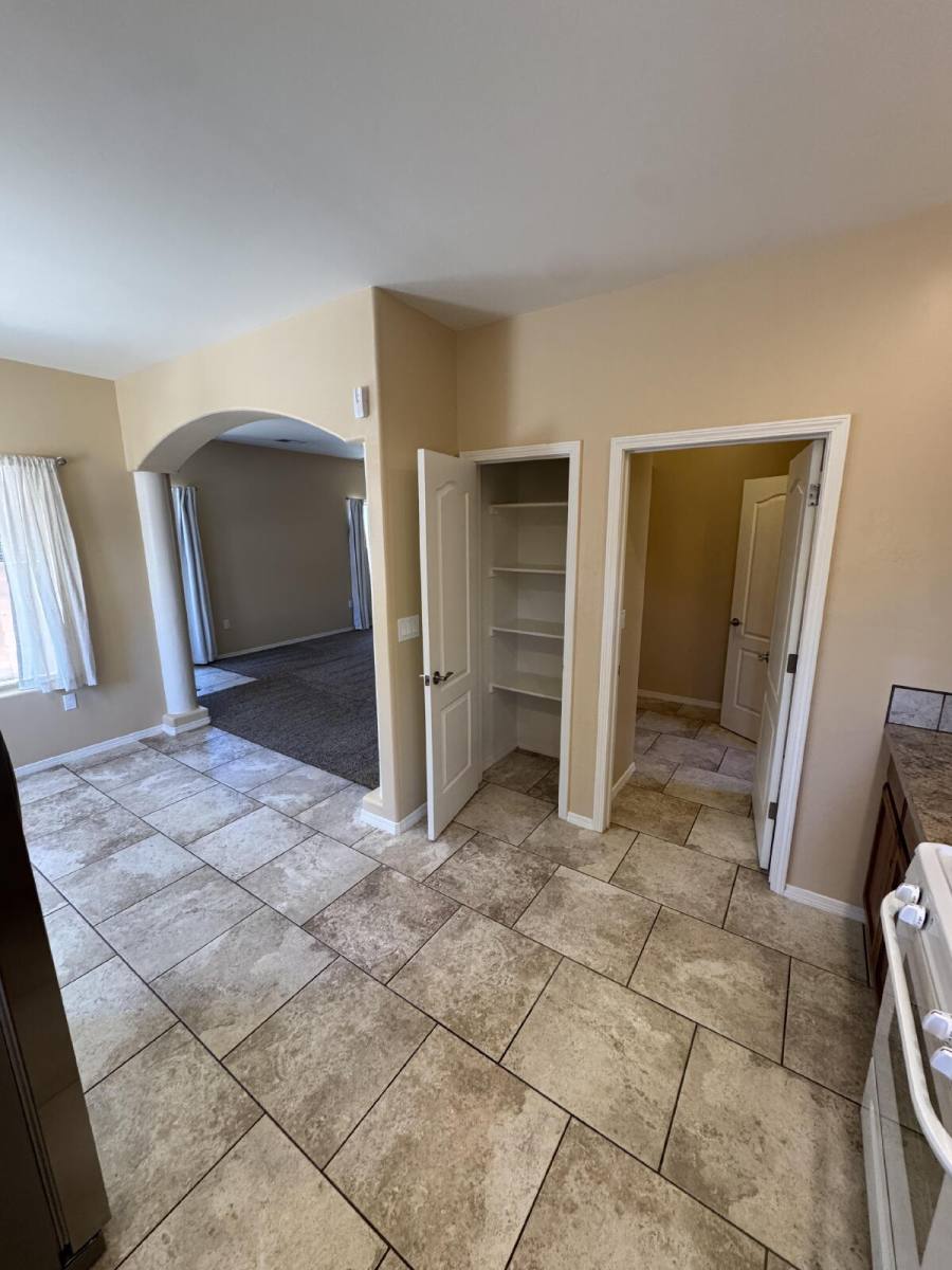 House for rent at 618 Fire Wheel Loop, Los Lunas, NM 87031