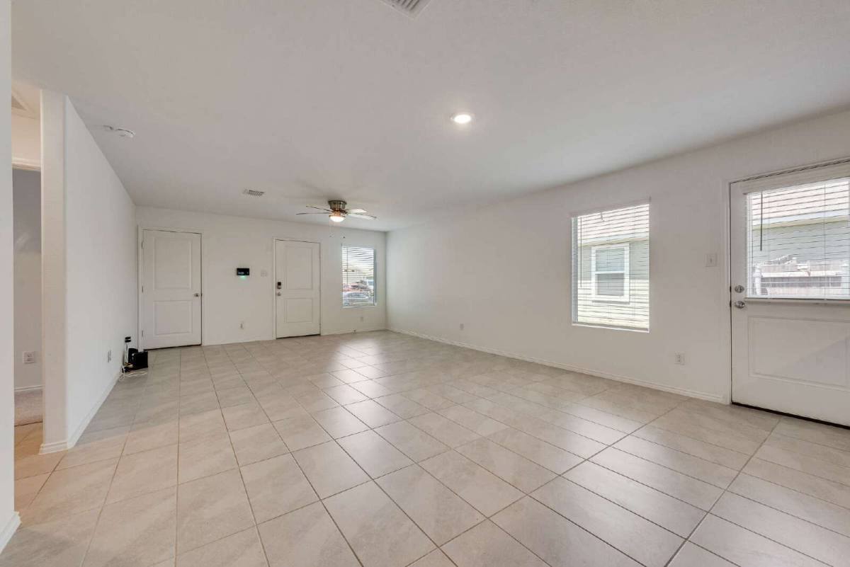 House for rent at 11846 Arkoma Dr, Justin, TX 76247