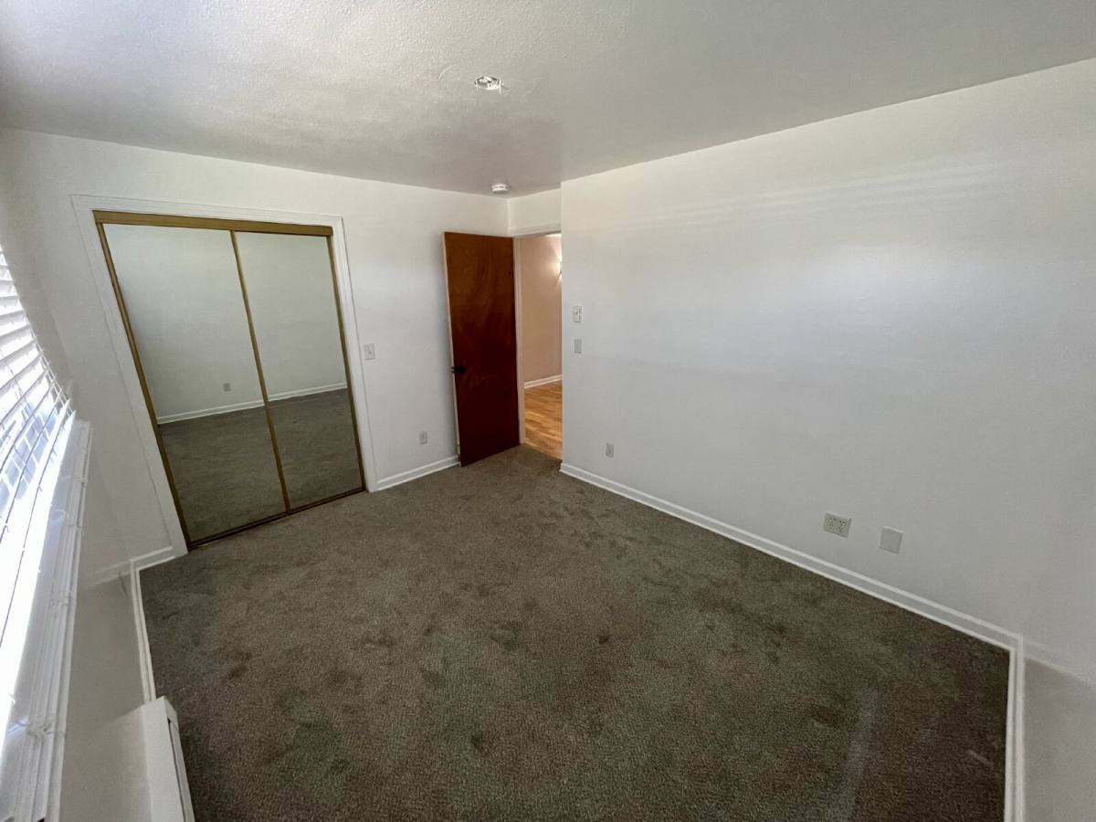 Townhouse for rent at 2920 Pearl St, Eugene, OR 97405