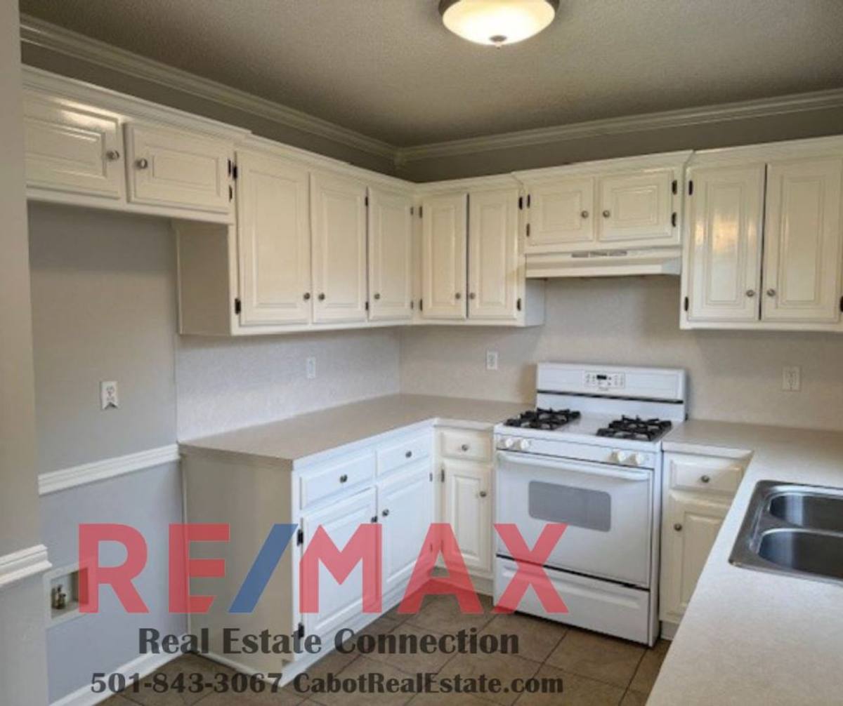 House for rent at 29 Applewood Dr, Cabot, AR 72023