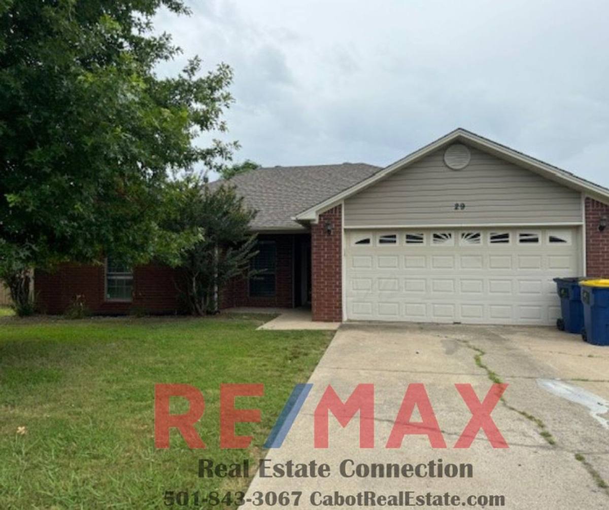 House for rent at 29 Applewood Dr, Cabot, AR 72023