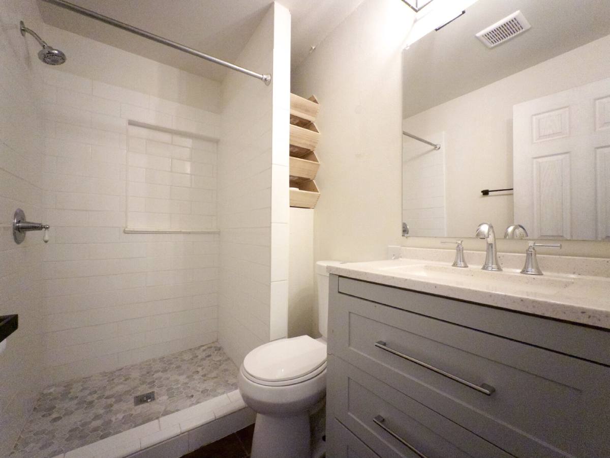 House for rent at 234 Hudson Ave, Nampa, ID 83651