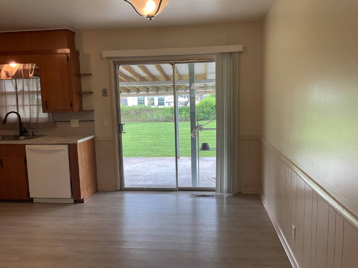 House for rent at 10121 E 22nd St, Tulsa, OK 74129