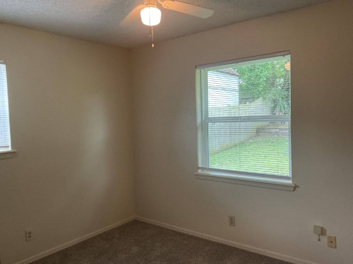 House for rent at 318 S 161st E Place, Tulsa, OK 74108