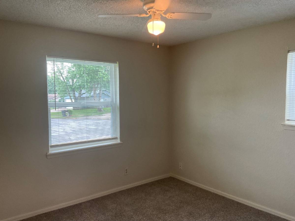 House for rent at 318 S 161st E Place, Tulsa, OK 74108