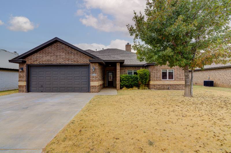 House for rent at 803 Ave S, Shallowater, TX 79363