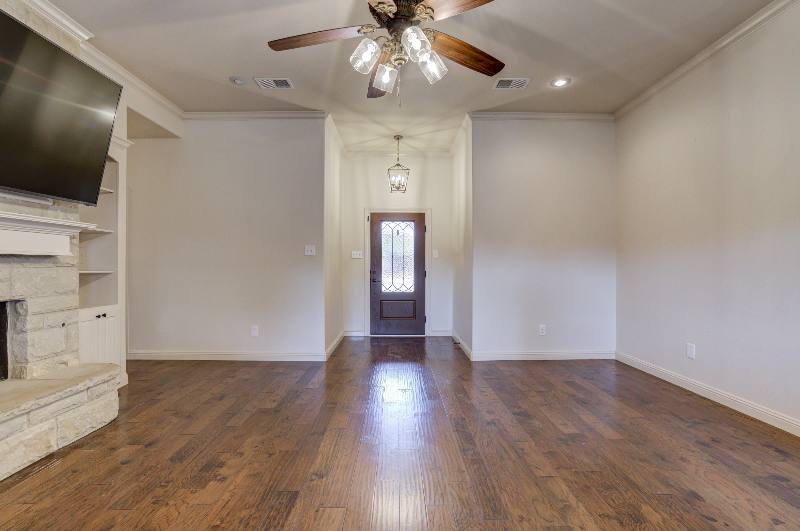 House for rent at 803 Ave S, Shallowater, TX 79363