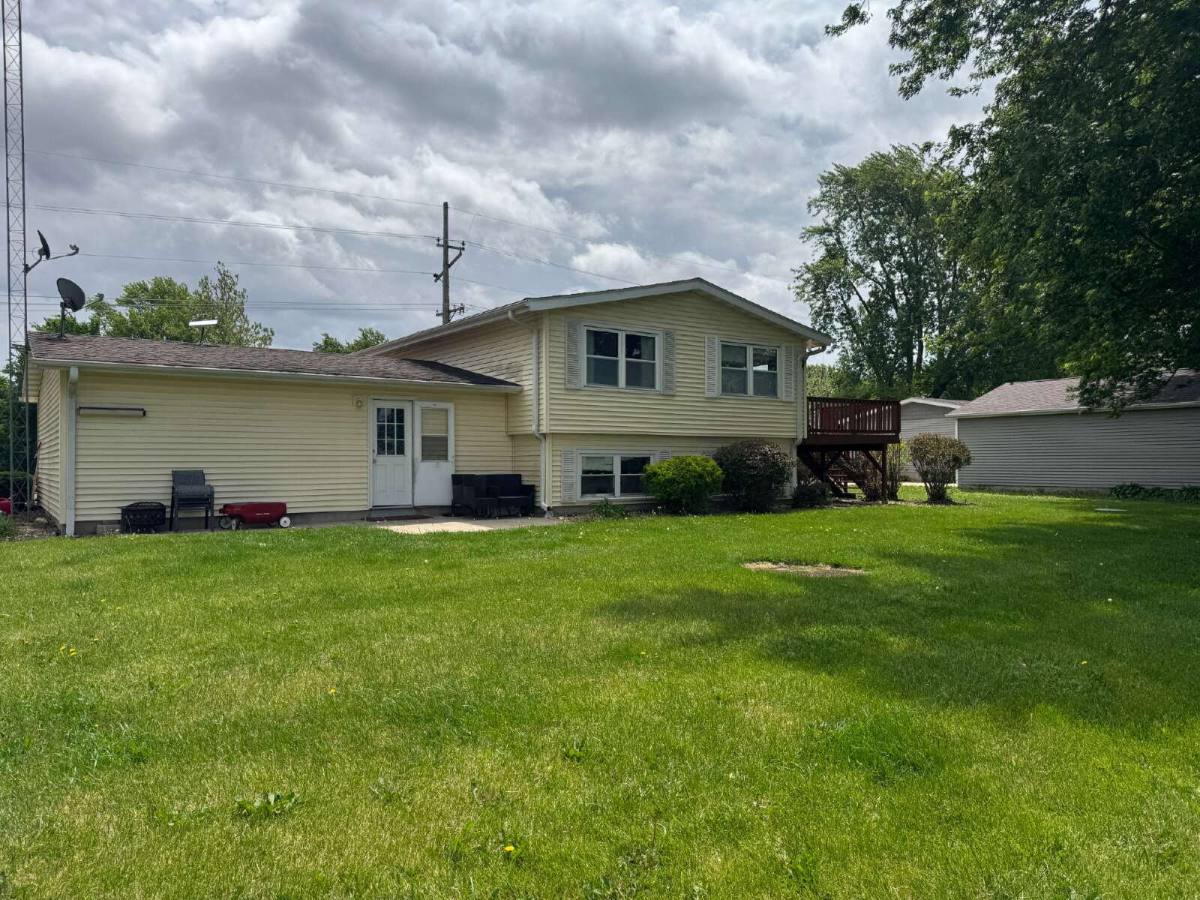 House for rent at 3639 Illinois #71, Sheridan, IL 60551