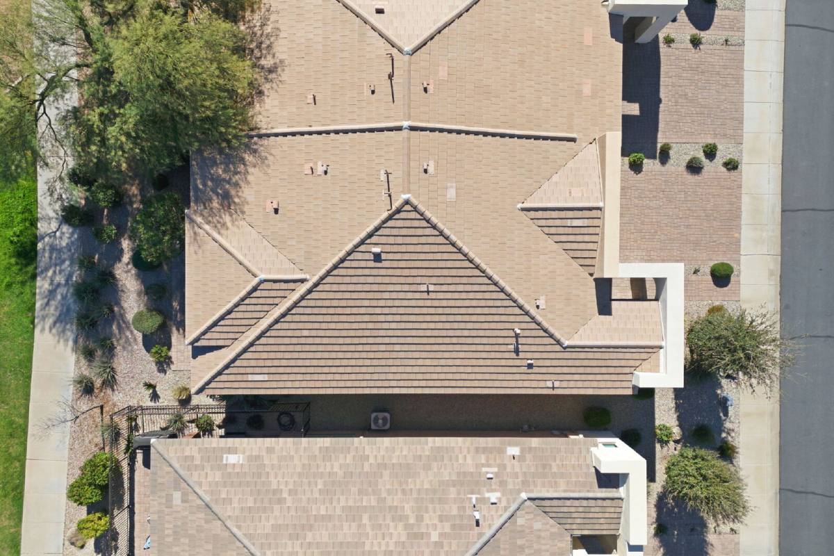 House for rent at 35989 N Kennedia Lane, San Tan Valley, AZ 85140