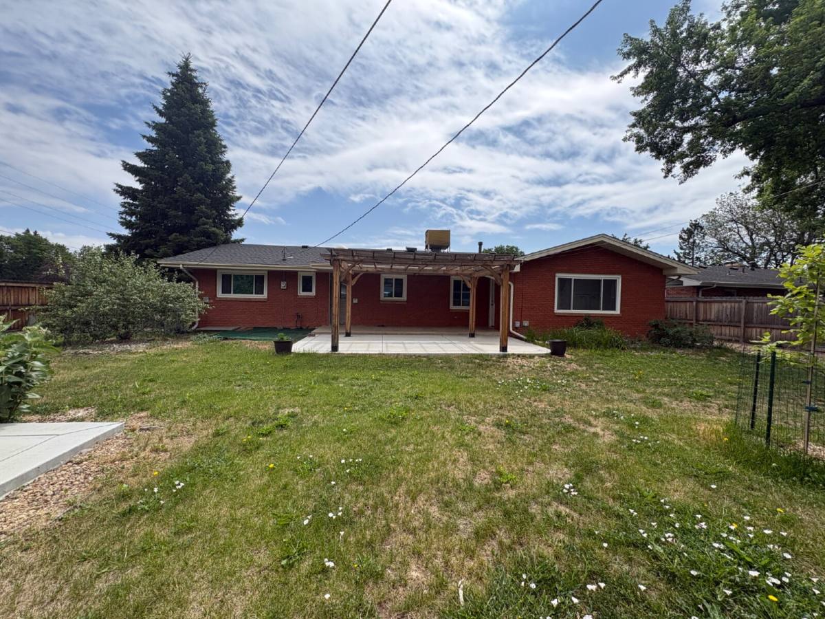 House for rent at 1851 Collyer St, Longmont, CO 80501
