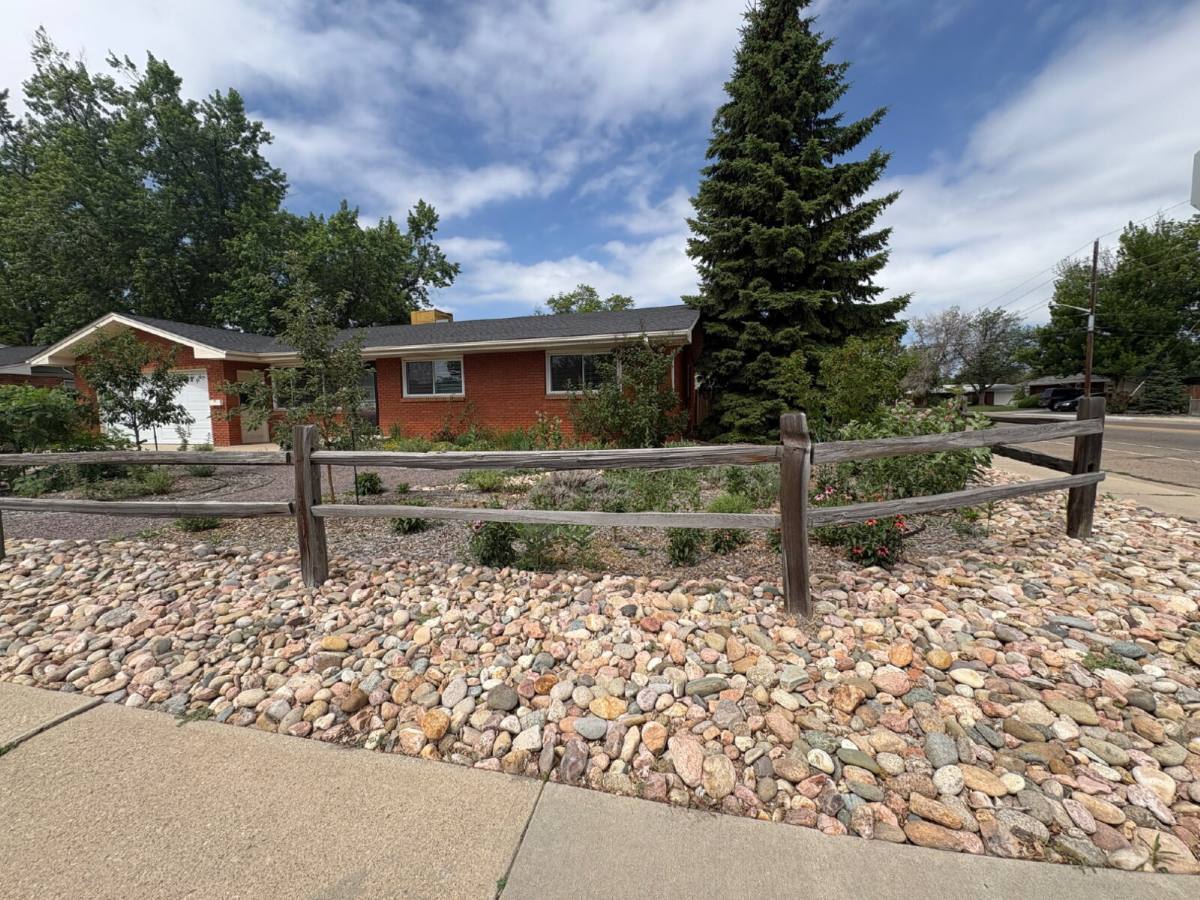 House for rent at 1851 Collyer St, Longmont, CO 80501
