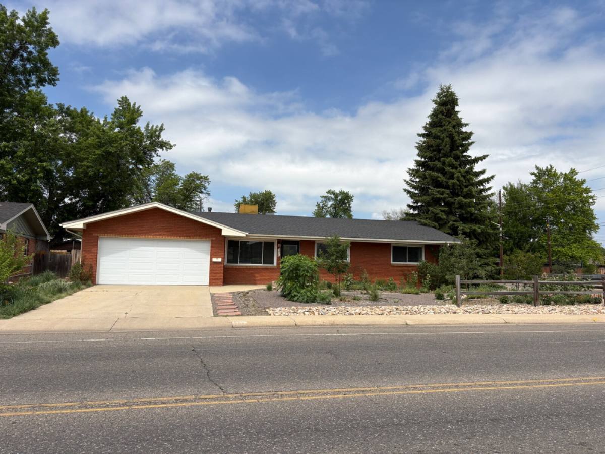 House for rent at 1851 Collyer St, Longmont, CO 80501
