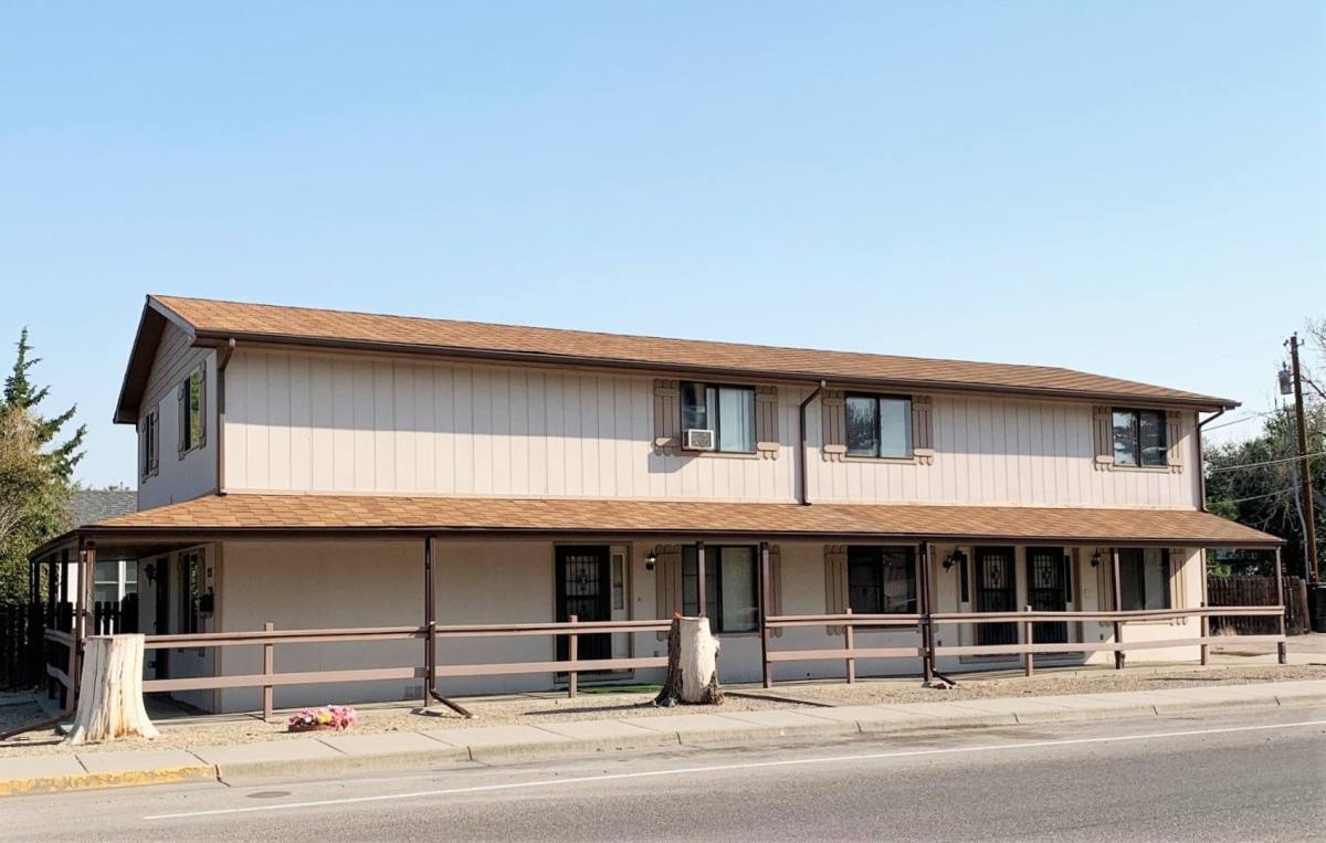 Apartment for rent at 1275 S Cherry, Casper, WY 82604