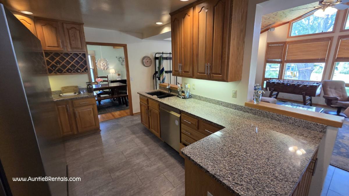 House for rent at 3499 Nancy Place, Saint Paul, MN 55126
