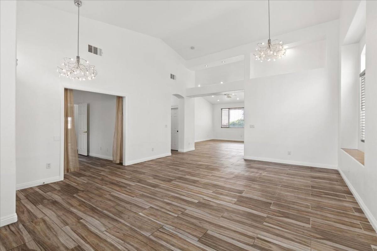 House for rent at 9705 Park Brook Ave, Las Vegas, NV 89134