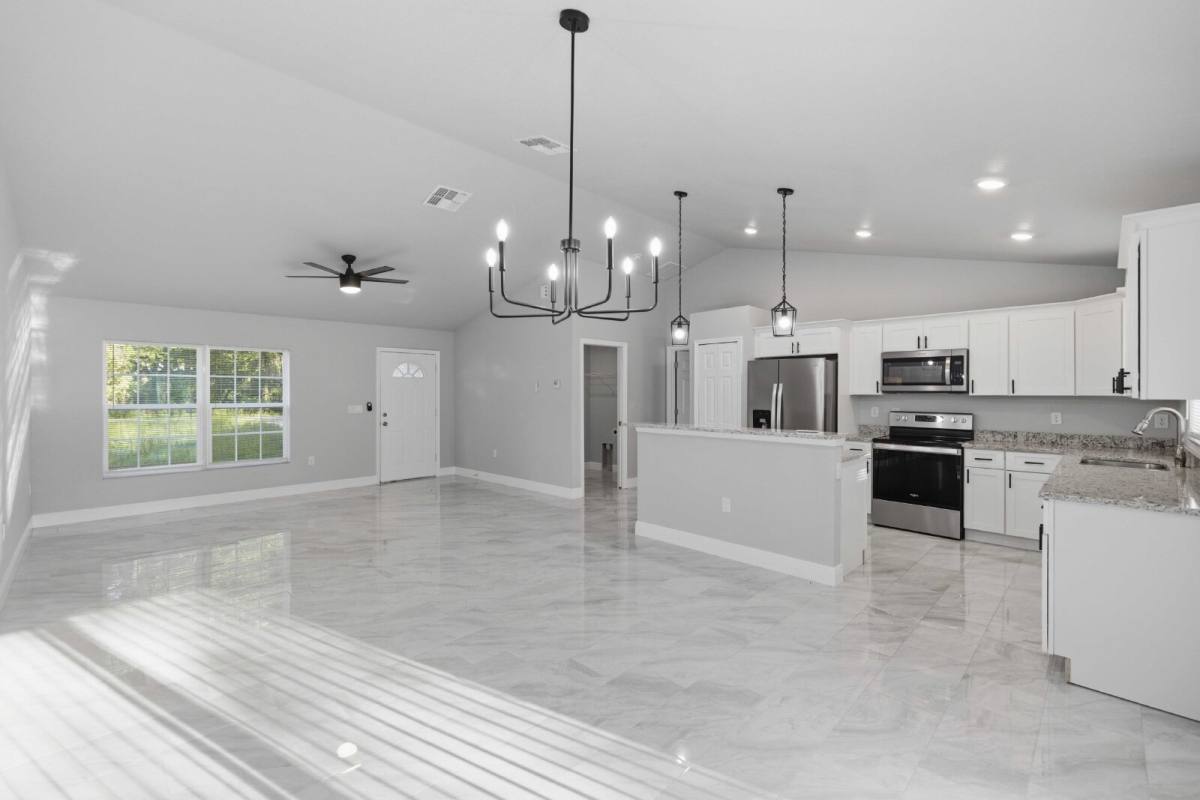 House for rent at 6419 NW 57th Ave, Ocala, FL 34482