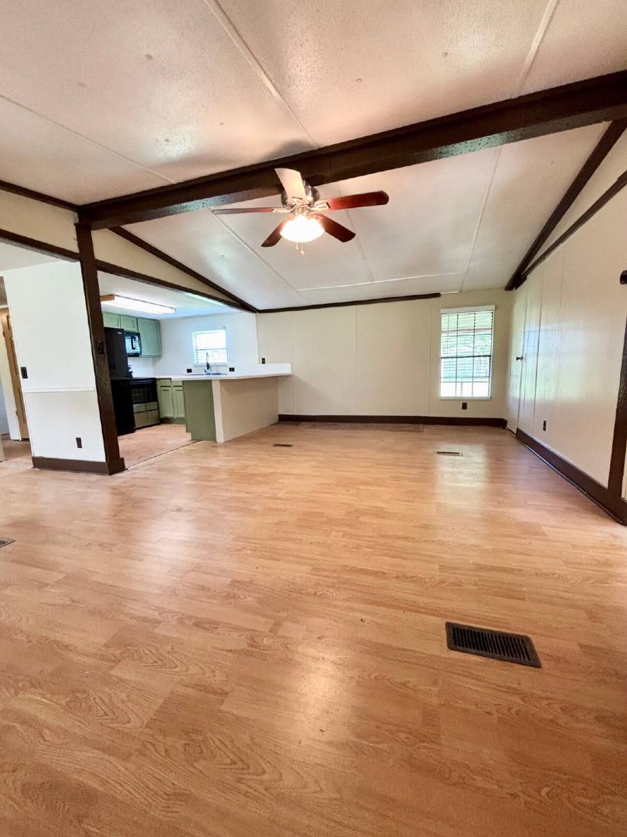 House for rent at 15518 Lake Apopka Rd, Clermont, FL 34715