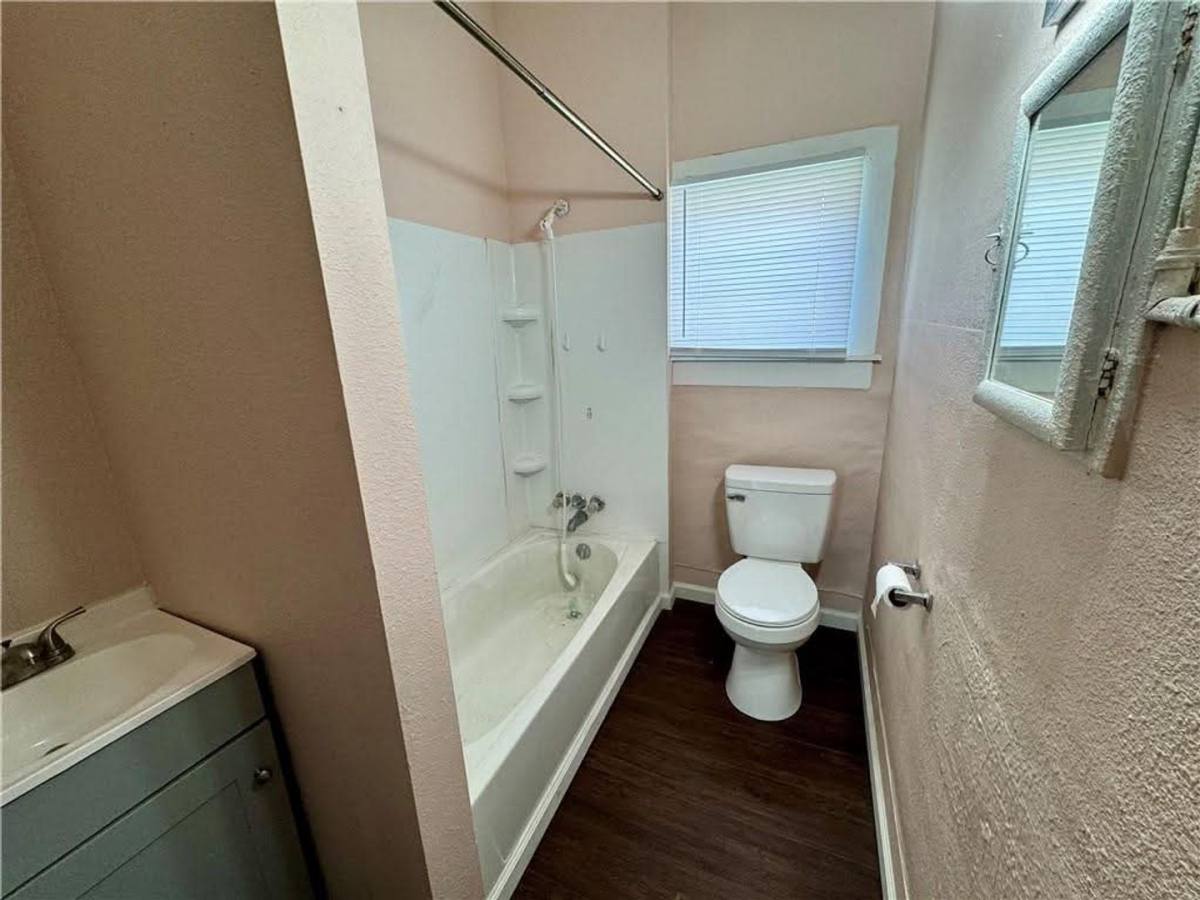 House for rent at 309 Broad St, Warrensburg, MO 64093