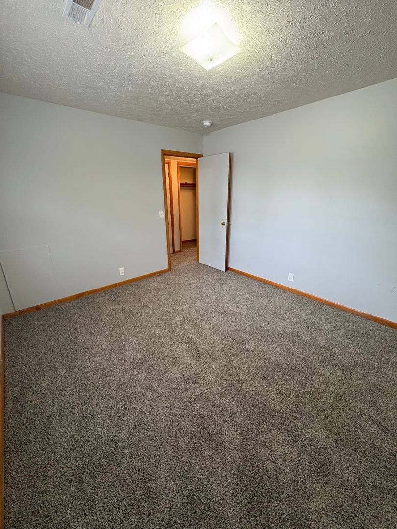 Apartment for rent at 4315 Charles St, Omaha, NE 68131