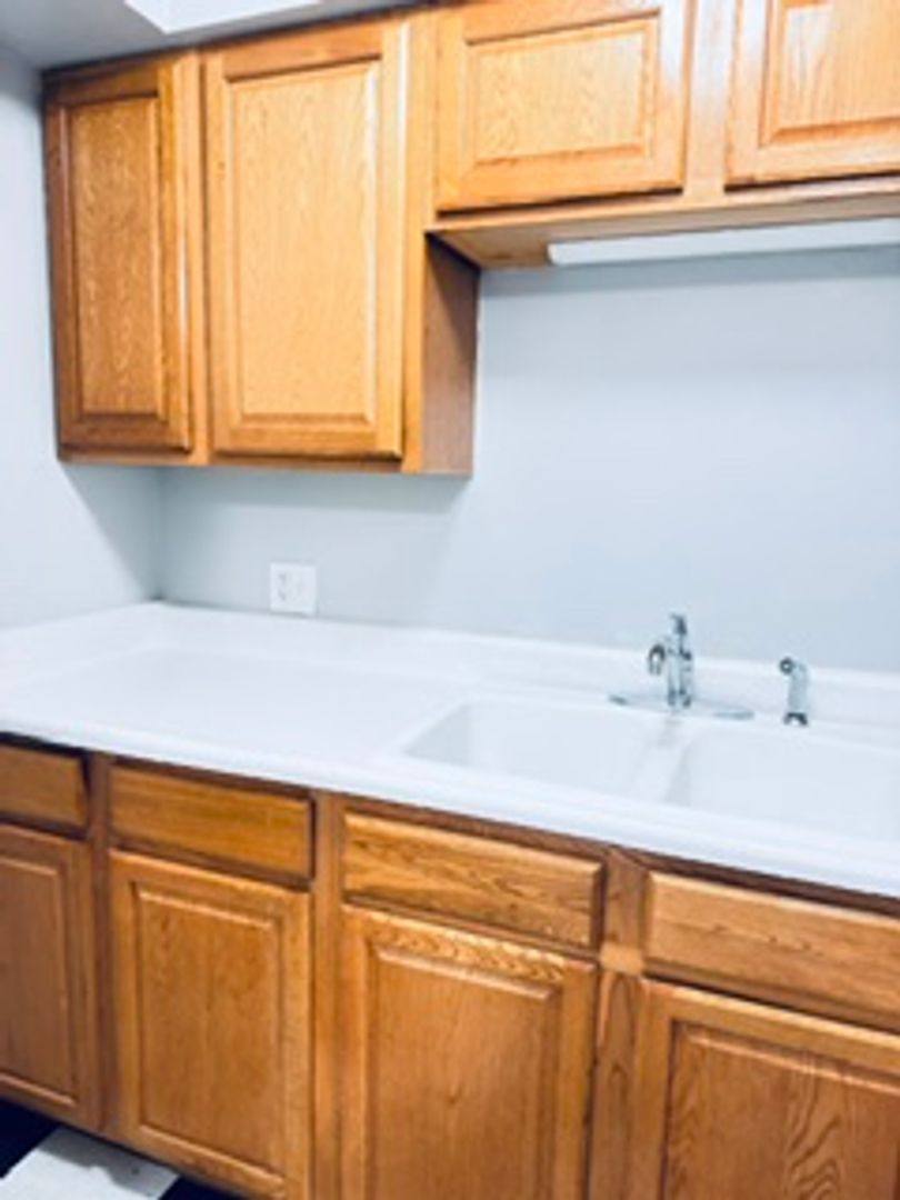 Apartment for rent at 4315 Charles St, Omaha, NE 68131