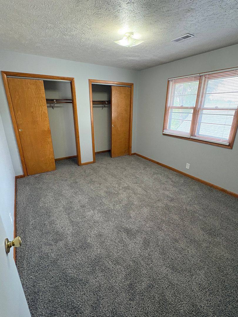 Apartment for rent at 4315 Charles St, Omaha, NE 68131