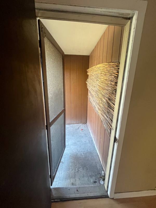 Apartment for rent at 9826 Sayre Ave #10, Chicago Ridge, IL 60415