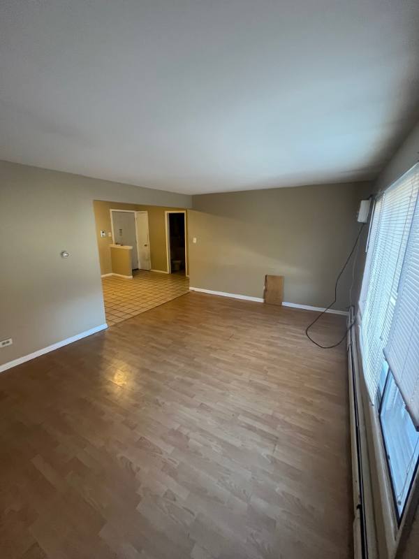 Apartment for rent at 9826 Sayre Ave #10, Chicago Ridge, IL 60415