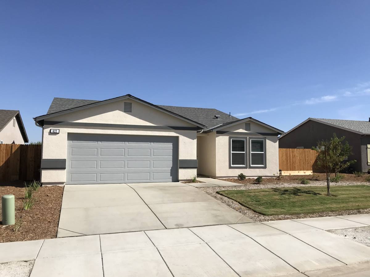 House for rent at 422 San Luis Obispo St, Los Banos, CA 93635