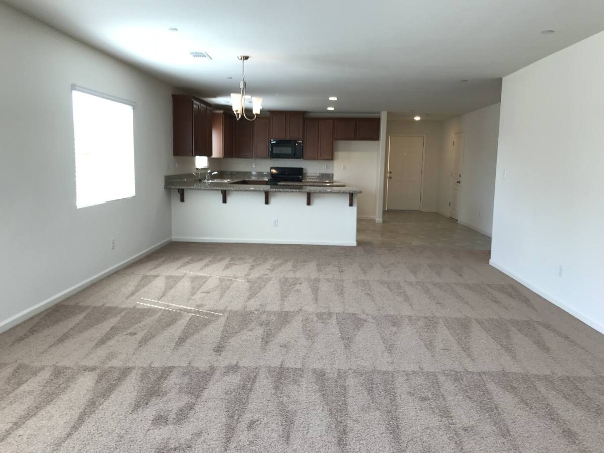 House for rent at 422 San Luis Obispo St, Los Banos, CA 93635