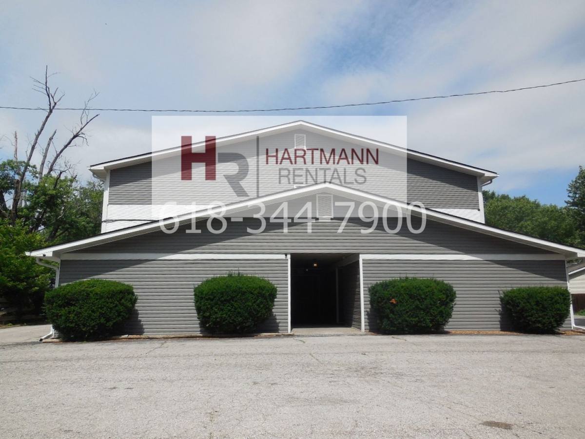 Apartment for rent at 626 Greenwood, Collinsville, IL 62234