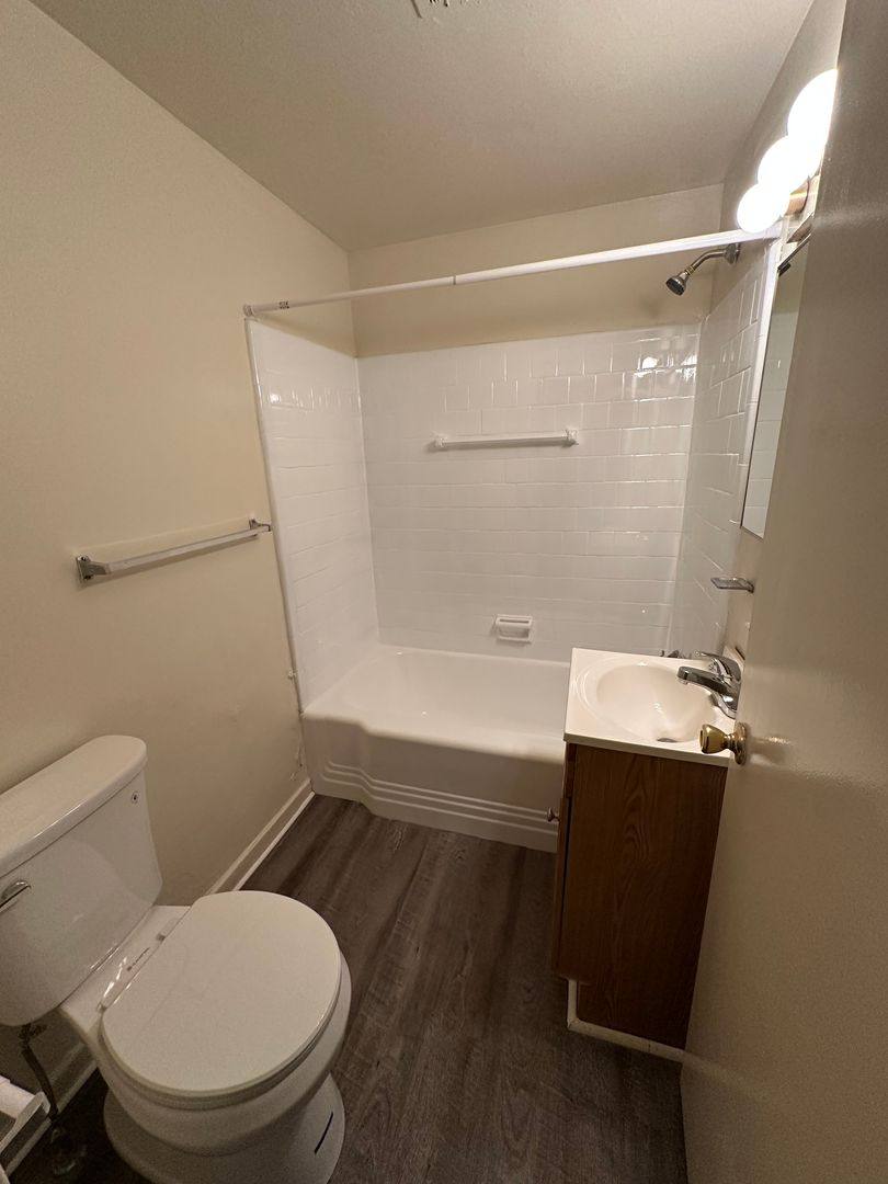 Apartment for rent at 330 N 48th St, Harrisburg, PA 17111