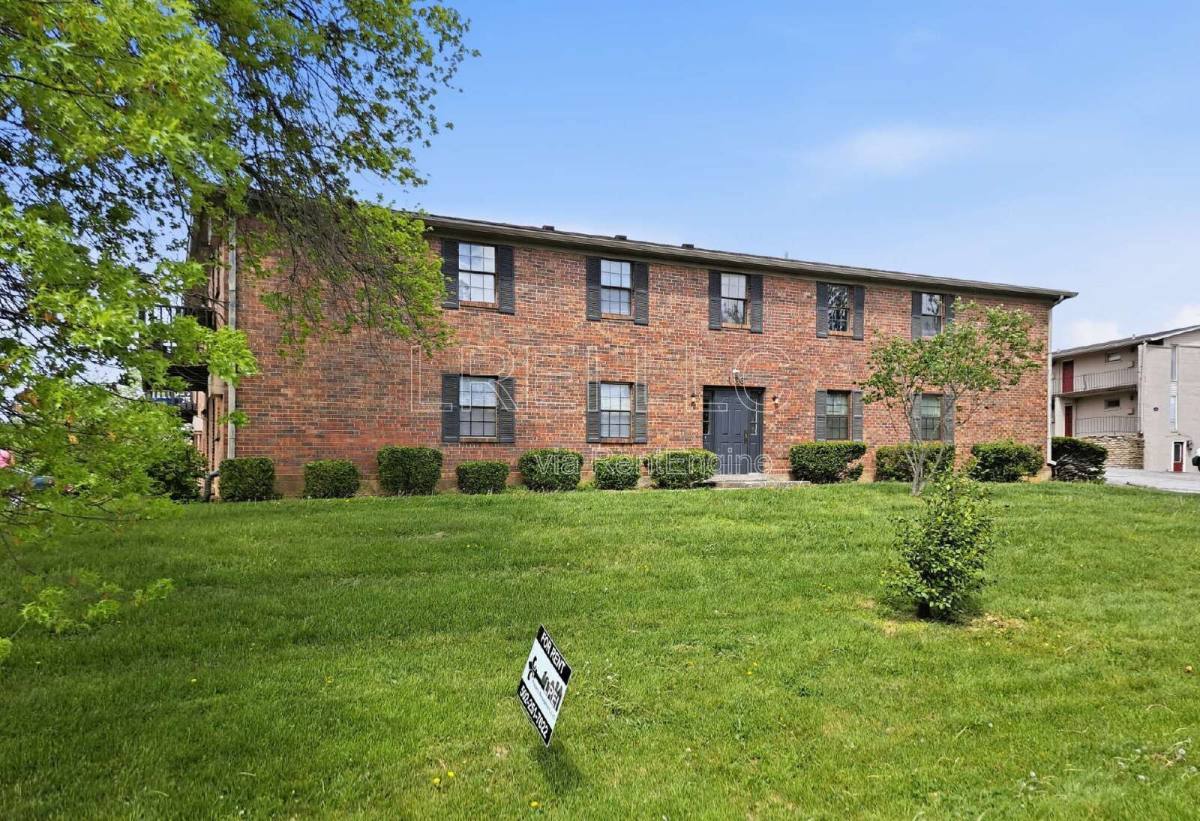 Apartment for rent at 176 Thistlewood Ave, Frankfort, KY 40601