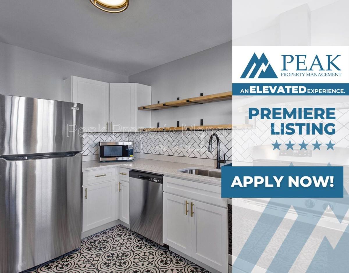 Townhouse for rent at 402 S Center St, Ashland, VA 23005