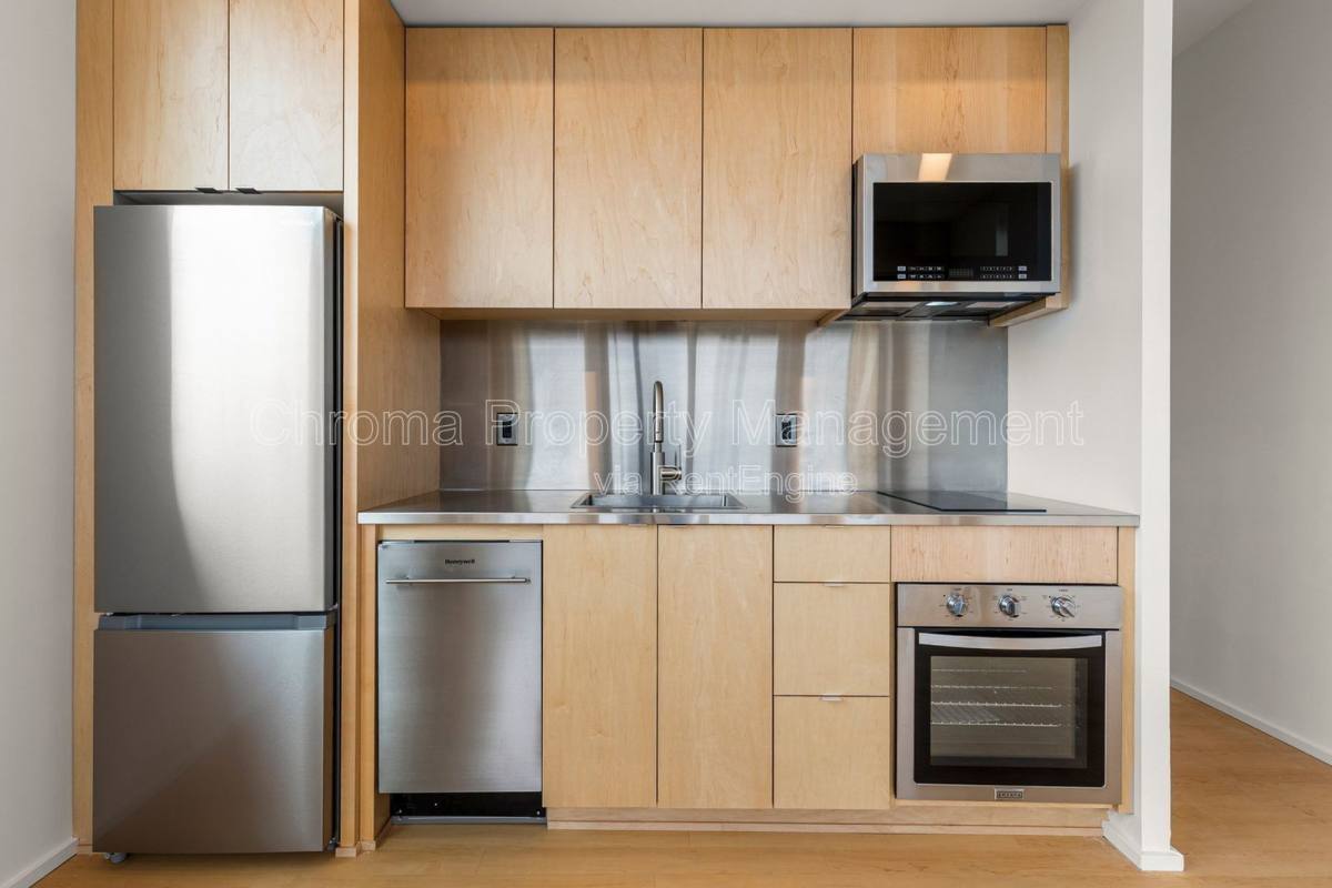 Apartment for rent at 7480 N Delaware Ave #304, Portland, OR 97217