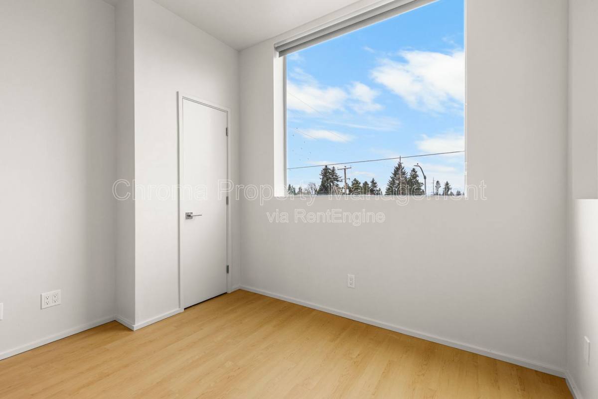 Apartment for rent at 7480 N Delaware Ave #304, Portland, OR 97217