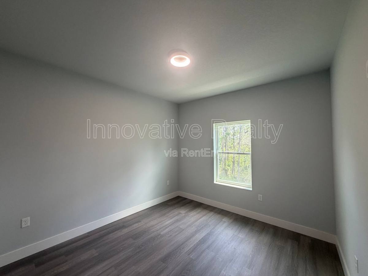 Apartment for rent at 2240 Florida Dr, Deltona, FL 32738
